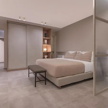 דירה Phaedrus Living Luxury Residences Beige